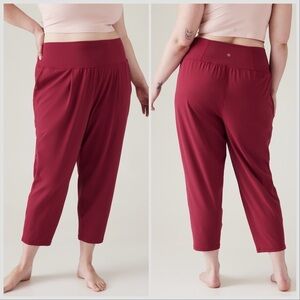 Athleta Elation Joggers Ankle Pants High Waisted Pleated Slim Tapered Leg Red 2X
